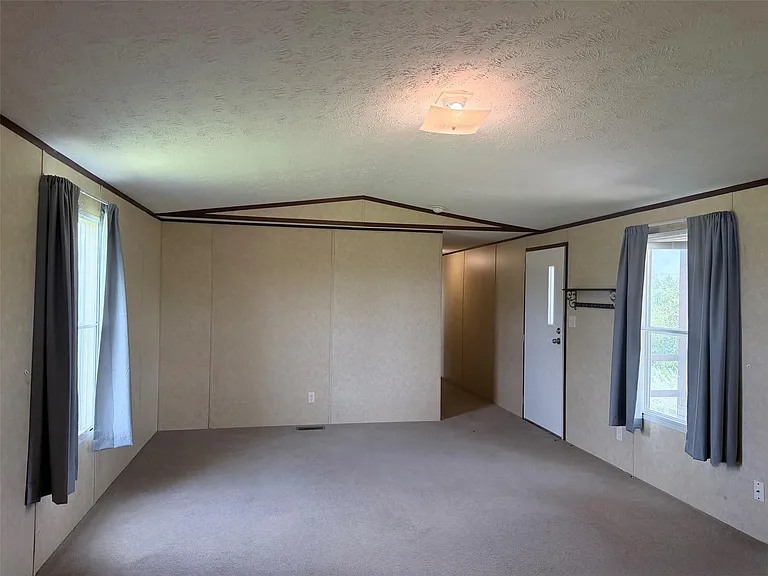 538 Cottletown Rd — Photo 4