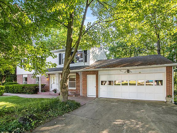 2nd image of 5811 Forest Harbor Dr