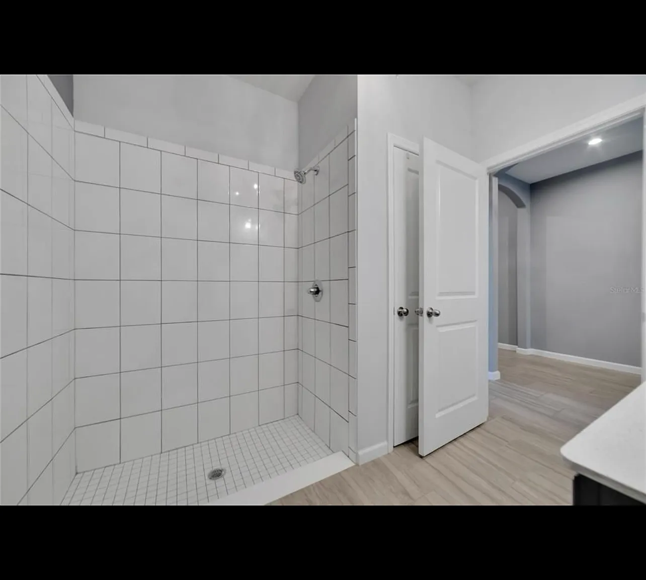 4 bed, 2022 sqft, $3,000 — Photo 3