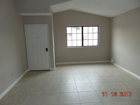 3rd image of 27351 Calle Palo