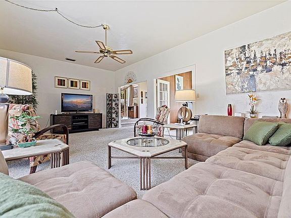 5th image of 726 17TH AVENUE S