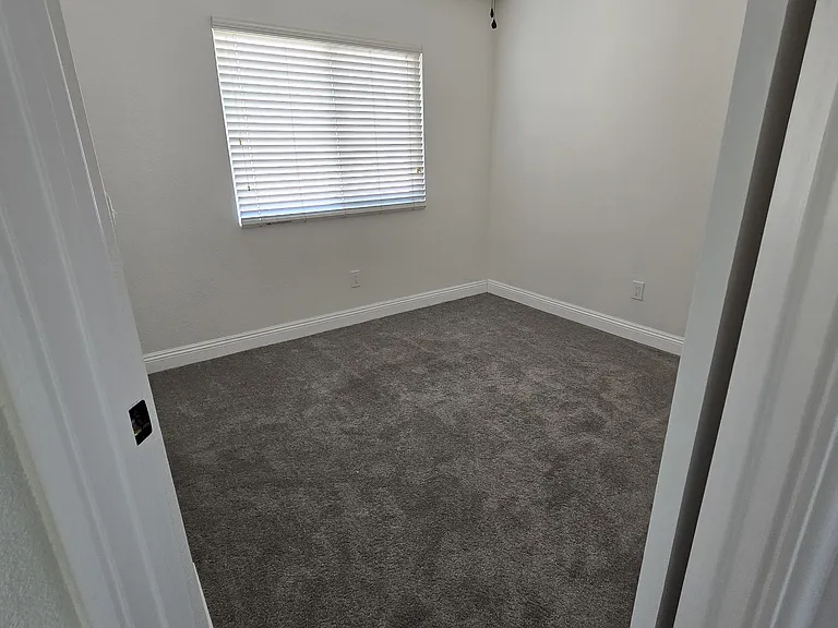 30557 Bayport Ln — Photo 11
