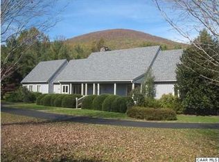 1181 Monocan Dr, Nellysford, VA 22958