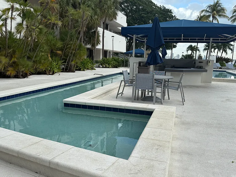 2333 Brickell Ave #306 — Photo 53