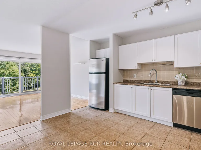 32 Church St #307 — Photo 6