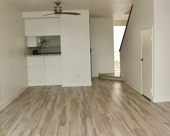 125 Hillcrest Drive — Photo 9