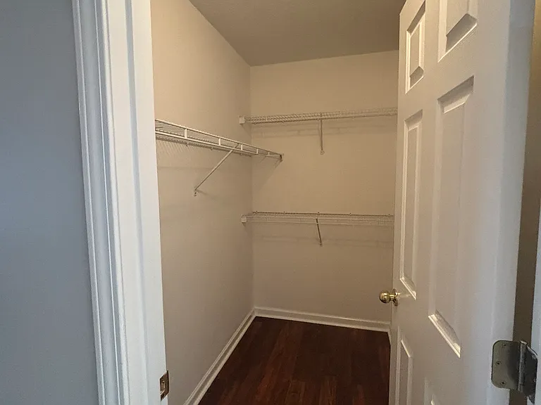 644 Grover Dr — Photo 17