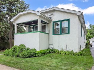 4134 Maple Ave, Brookfield, IL 60513