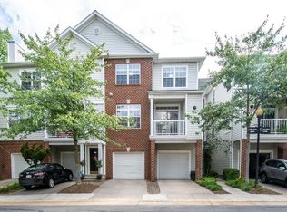13061 Marcey Creek Rd #13061, Herndon, VA 20171