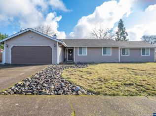 1520 W Sherman St, Lebanon, OR 97355
