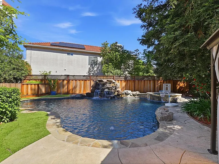 780 Avante Pl — Photo 46
