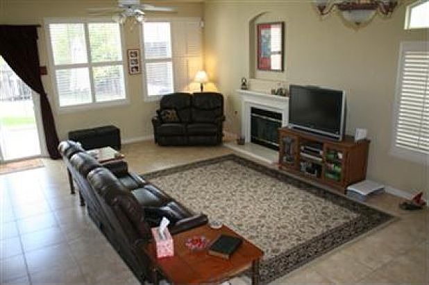 2nd image of 2250 Vail Ct