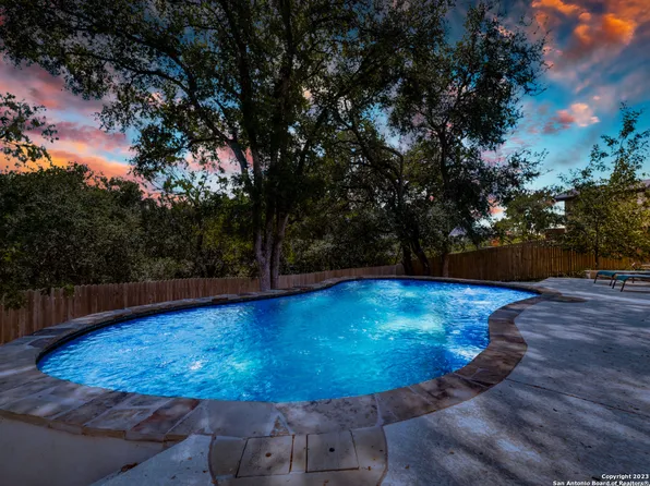 7622 Northmoon Ft, San Antonio, TX 78249