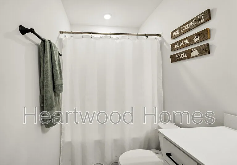 924 Windchase Way — Photo 28