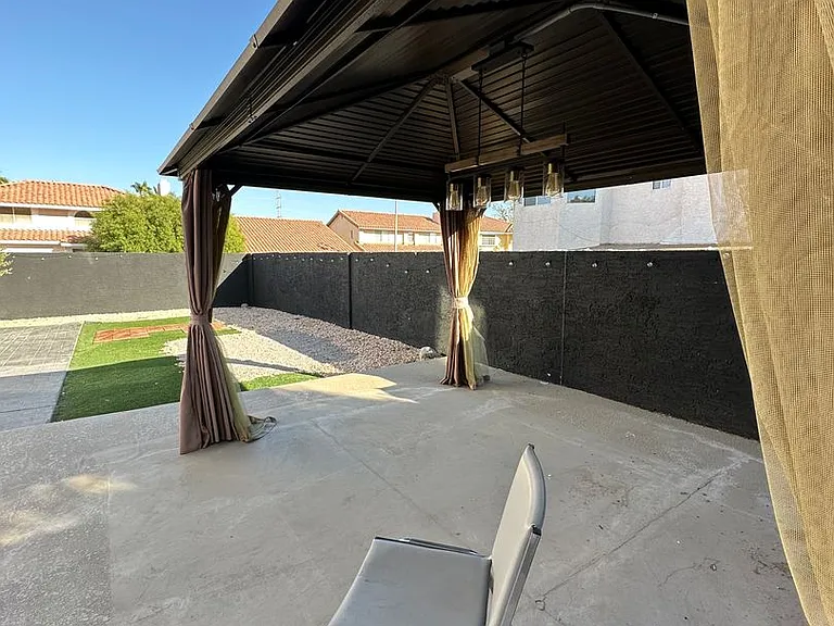 8633 Caribbean Ct — Photo 13