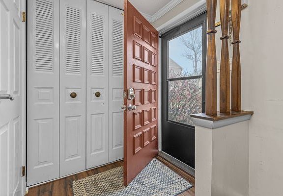 2nd image of 760 Wheatland Cir