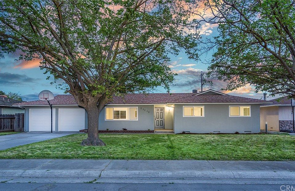 1st image of 27212 Parkwood Ave