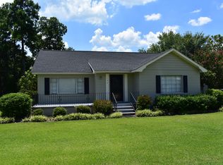 142 E Main St, Harleyville, SC 29448