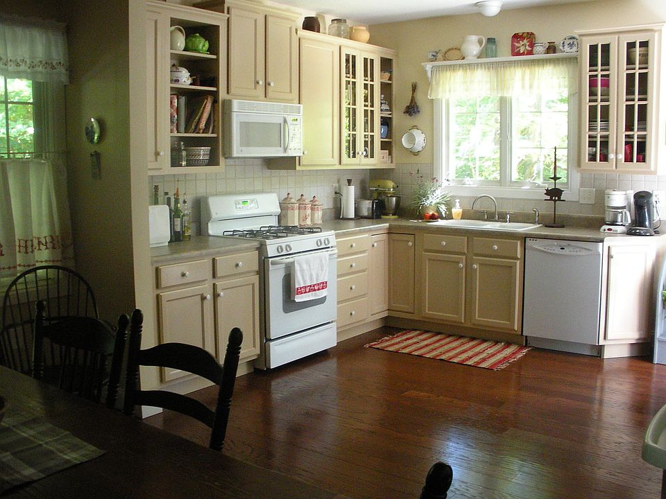 5753 Old Keebler Rd Collinsville, IL, 62234 Apartments for Rent Zillow