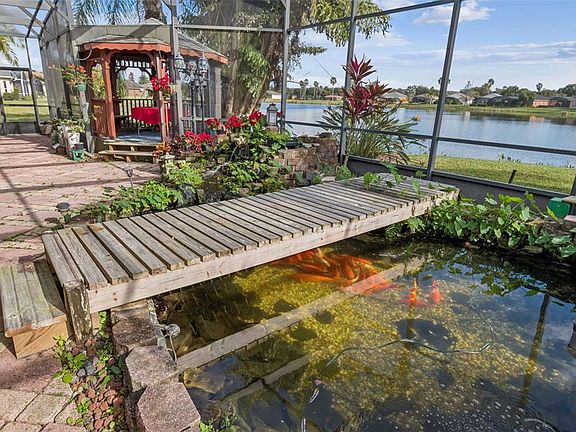 3rd image of 801 Glendora Rd