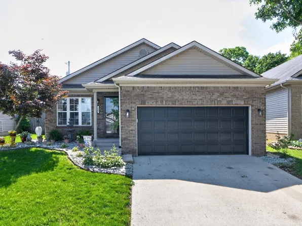 259 Baybrook Cir, Nicholasville, KY 40356