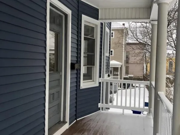 565-567 Maple St, Fall River, MA 02720
