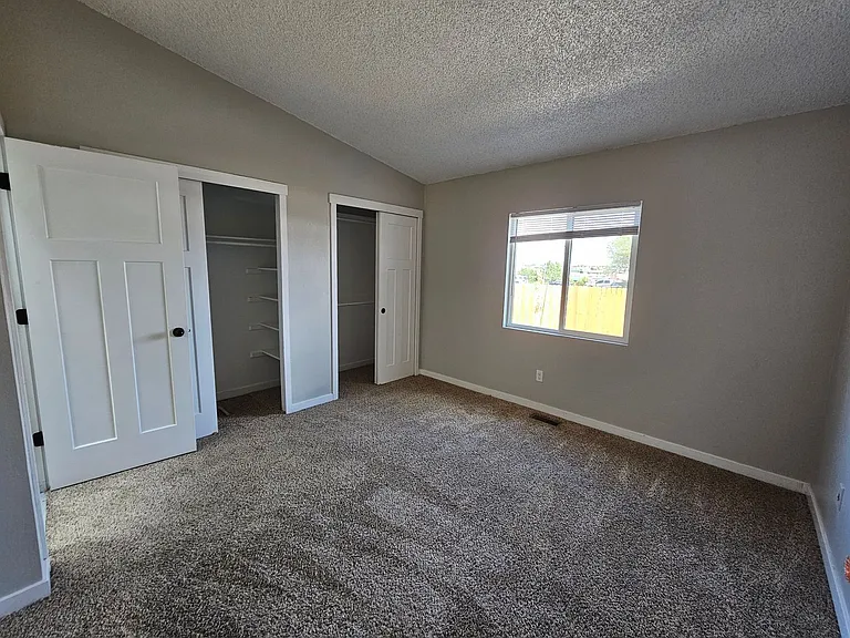 5940 Gunshot Pass Dr — Photo 11