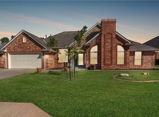 15708 Himalaya Rdg, Edmond, OK 73013