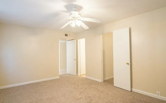 5414 Elm St — Photo 2