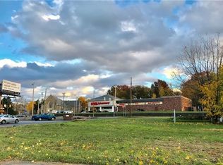 528 Taylor St, New Castle, PA 16101