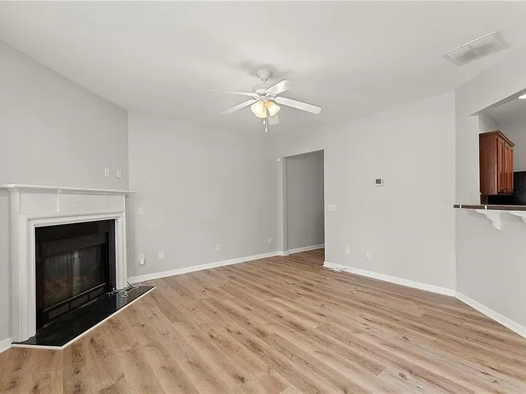 1867 Ellison Lakes Ct NW #21 — Photo 9