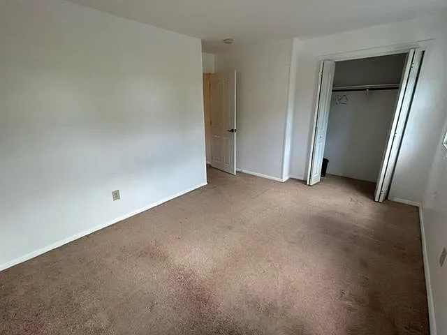 8 Crestview Dr — Photo 16