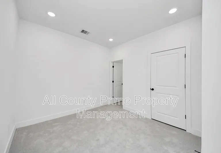 2708 Bostic St #A — Photo 22
