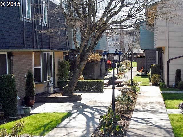 1st image of 307 NE 63rd St APT 12