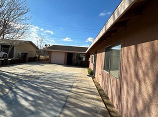 6404 El Dorado Ave APT A, Yucca Valley, CA 92284