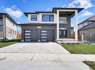 104 Crestview Dr, Middlesex Centre, ON N0L1R0