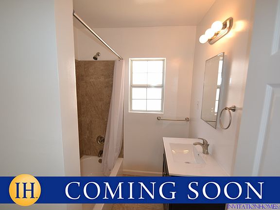5th image of 11130 S Wilton Pl