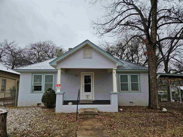 213 SW Park Ave, Lawton, OK 73501