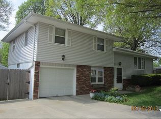 2721 Bonnie St, Bellevue, NE 68147