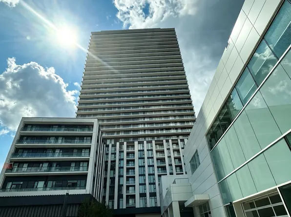 5858 Yonge St, Toronto, ON
