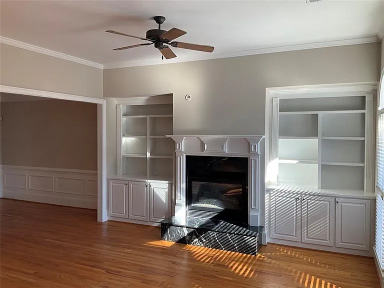 6193 Spalding Dr — Photo 7