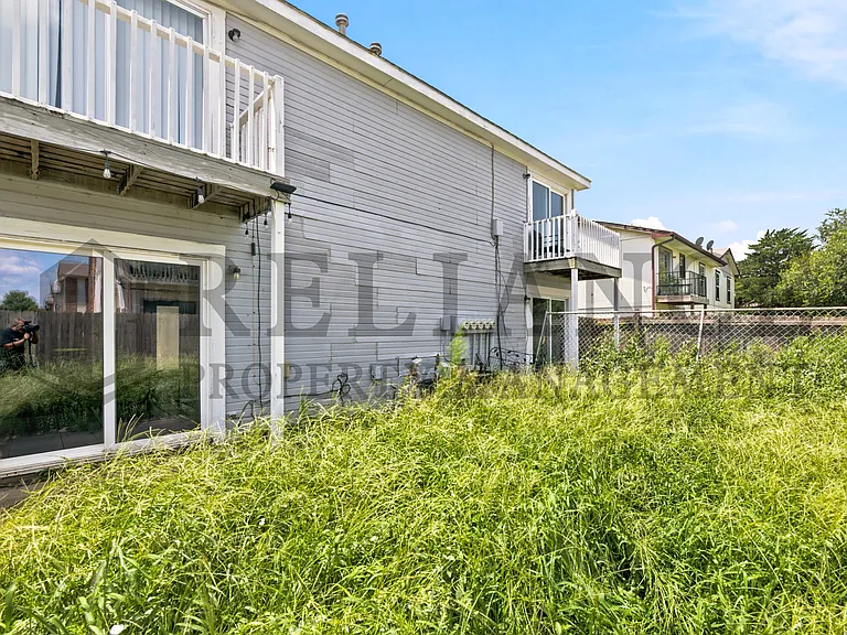 7302-3 W Douglas Ave — Photo 8