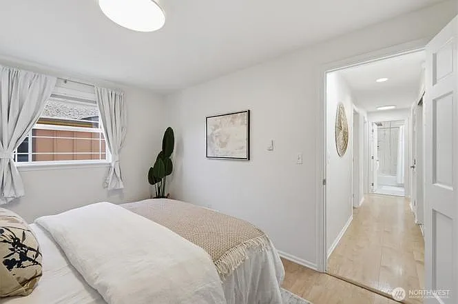 8425 18th Ave SW — Photo 12