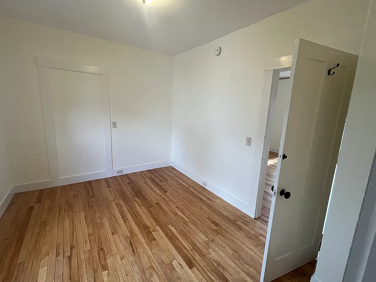 19-21 High St #21B — Photo 11