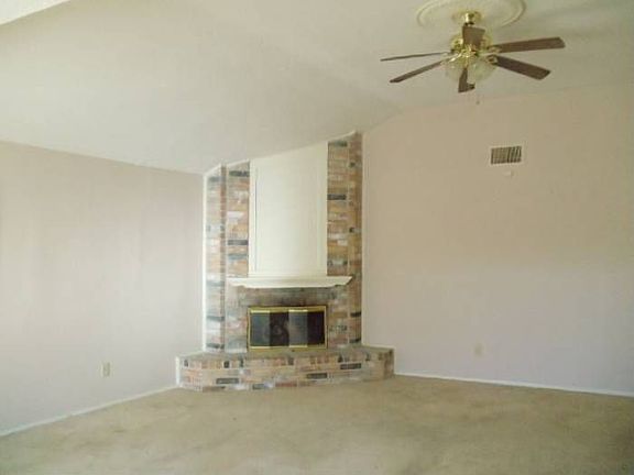 2nd image of 16718 Quail Run Dr