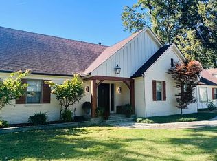 1911 Brierbrook Rd, Germantown, TN 38138