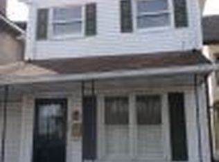 36 Moravian St, Lebanon, PA 17042