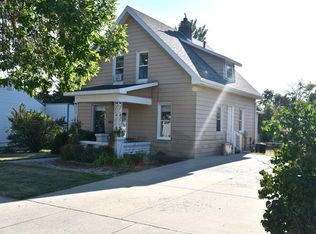 425 S Taylor Ave, Pierre, SD 57501