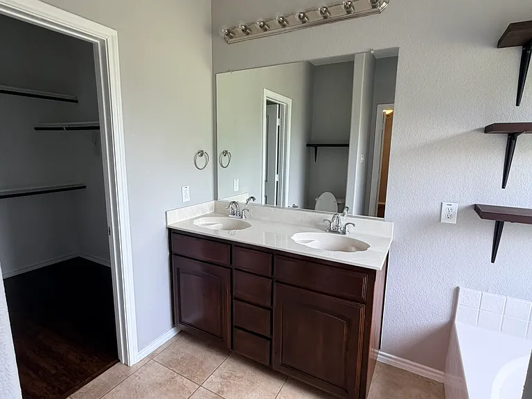 14308 Polo Ranch St — Photo 10