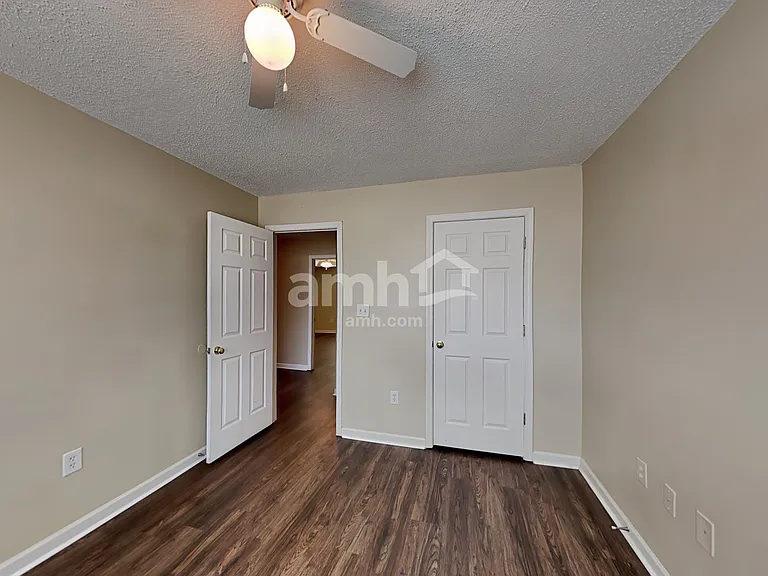 1515 Morning Glory Way — Photo 15